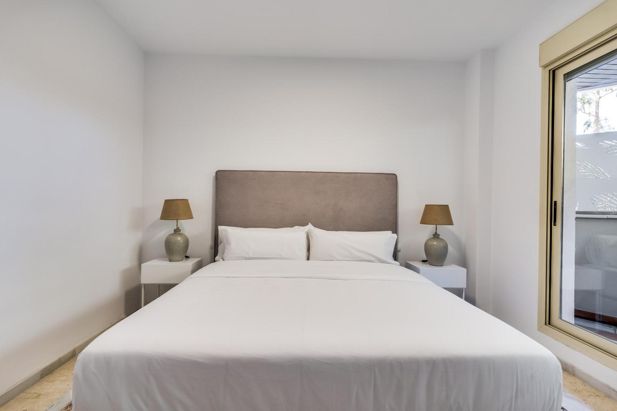 Molo Residences Boutique Apartments & Spa Marbellac Extérieur photo